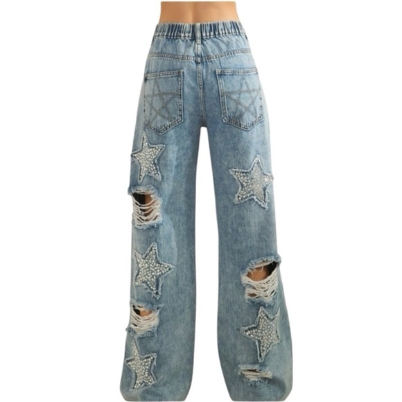 NWOT. Stylish Blue Star-Embellished Women's Jeans - Picture 4 of 8